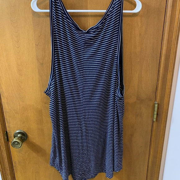 Ava & Viv tank top - Picture 4 of 4